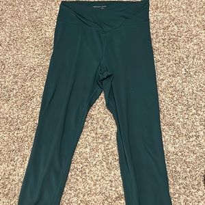 Aerie “the lightweight everything going legging” 7/8